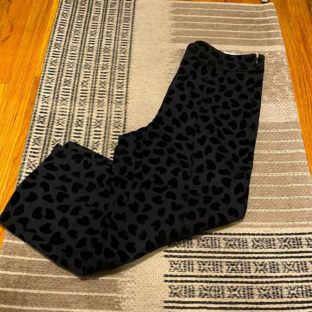 Ann Taylor straight crop pant with hearts